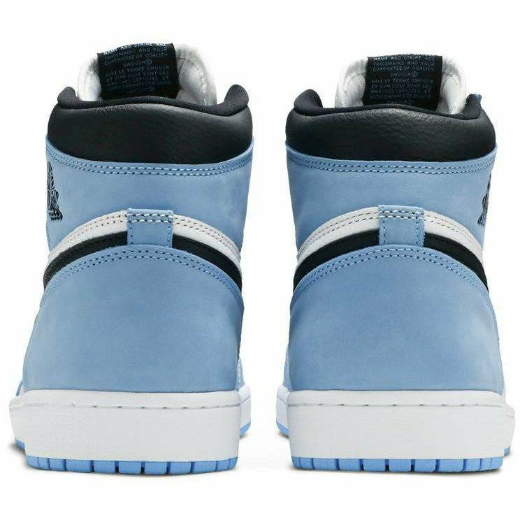 Air Jordan 1 UNC